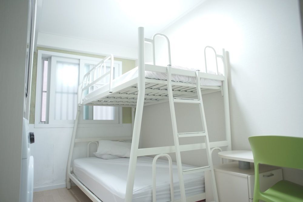 Polaris Guesthouse Garosugil 서울특별시 외부 사진